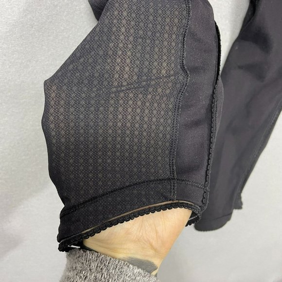 Lululemon Mesh Calf 21" Deep Breath Crop Leggings Size 4 Solid Black Gym Running - Picture 7 of 12